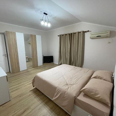 טיראנה City Center Apartment מראה חיצוני תמונה