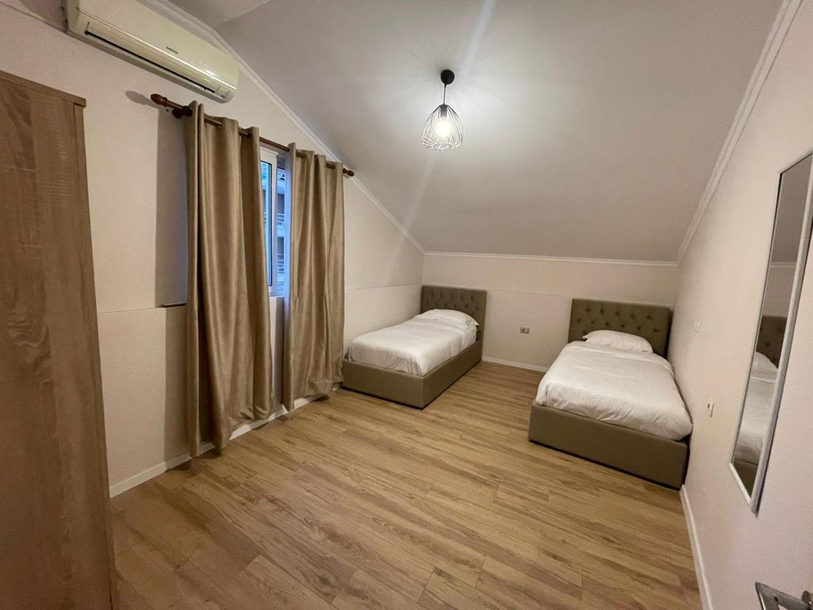 טיראנה City Center Apartment מראה חיצוני תמונה