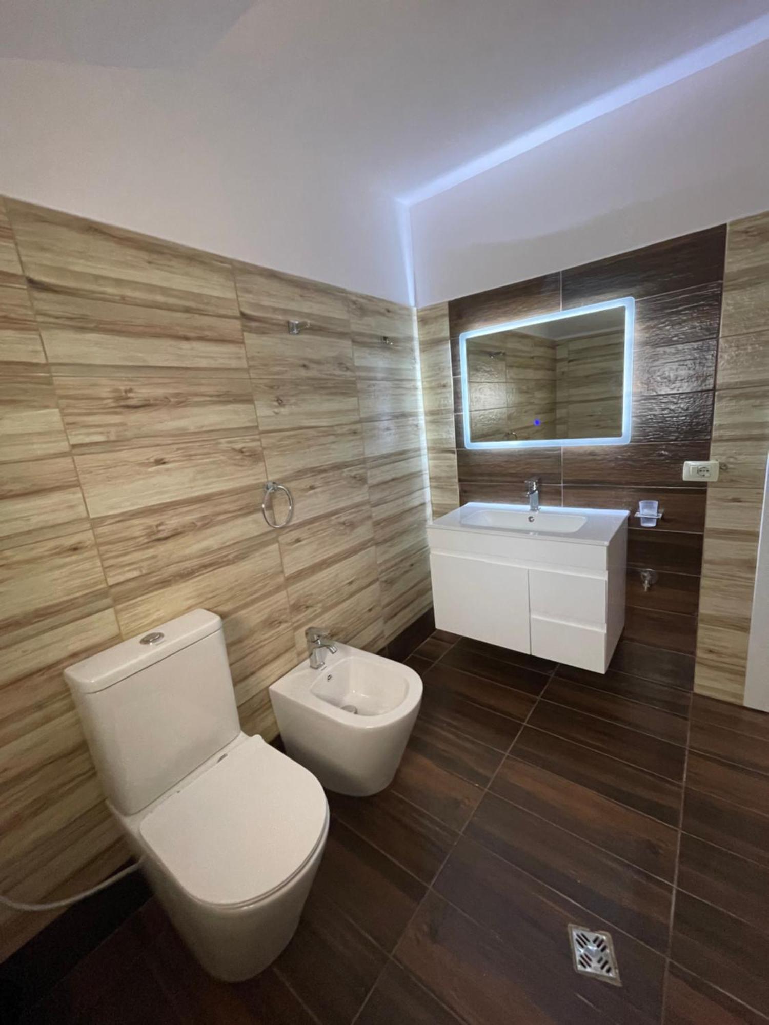 טיראנה City Center Apartment מראה חיצוני תמונה